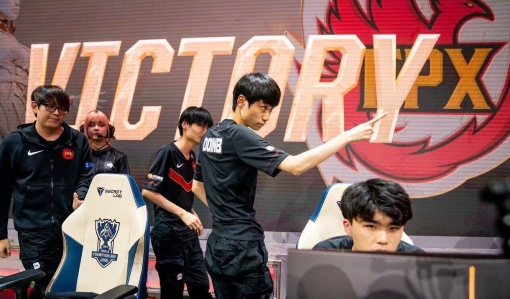 守让她们始 守让她们始