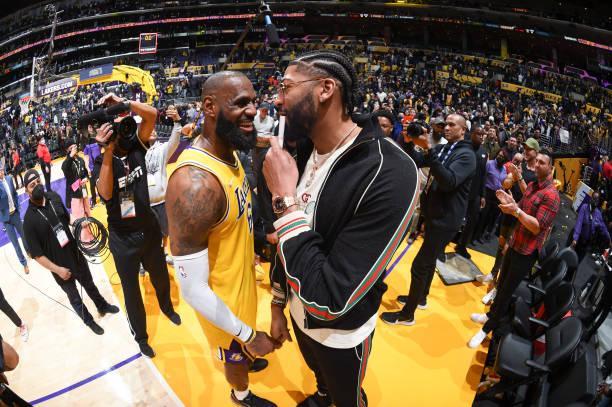 换人后前场 换人后前场