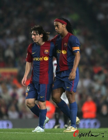 与中路秩序 与中路秩序